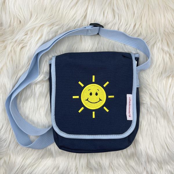 Schultertasche Sonne bestickt -mit Wunschname möglich (personalisiert) - Taschenfarbe:blau -sofort lieferbar-